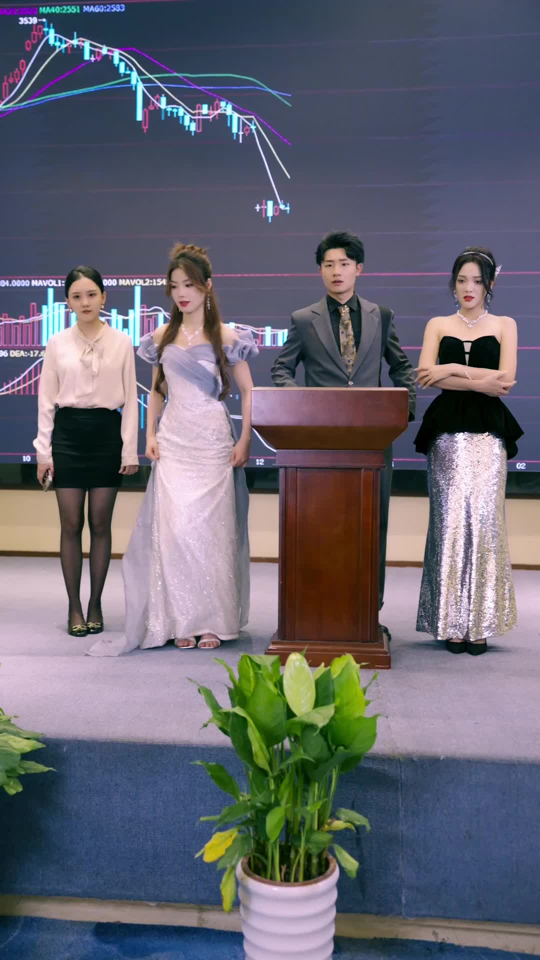 Episode 18 - Frosty CEO, Sizzling Baby Bump Romance